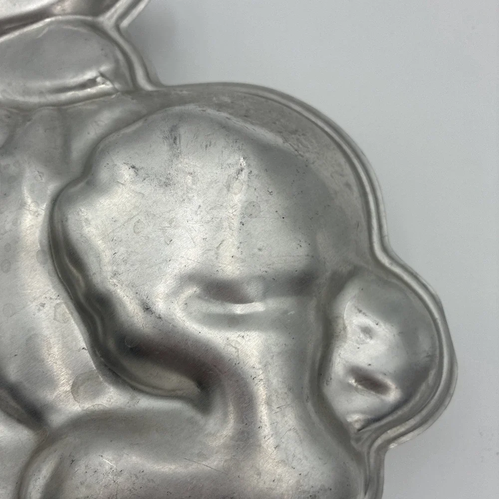Vintage Aluminum Standing Bunny Rabbit Cake Mold 3D Easter Two Piece Pan 10 Inch